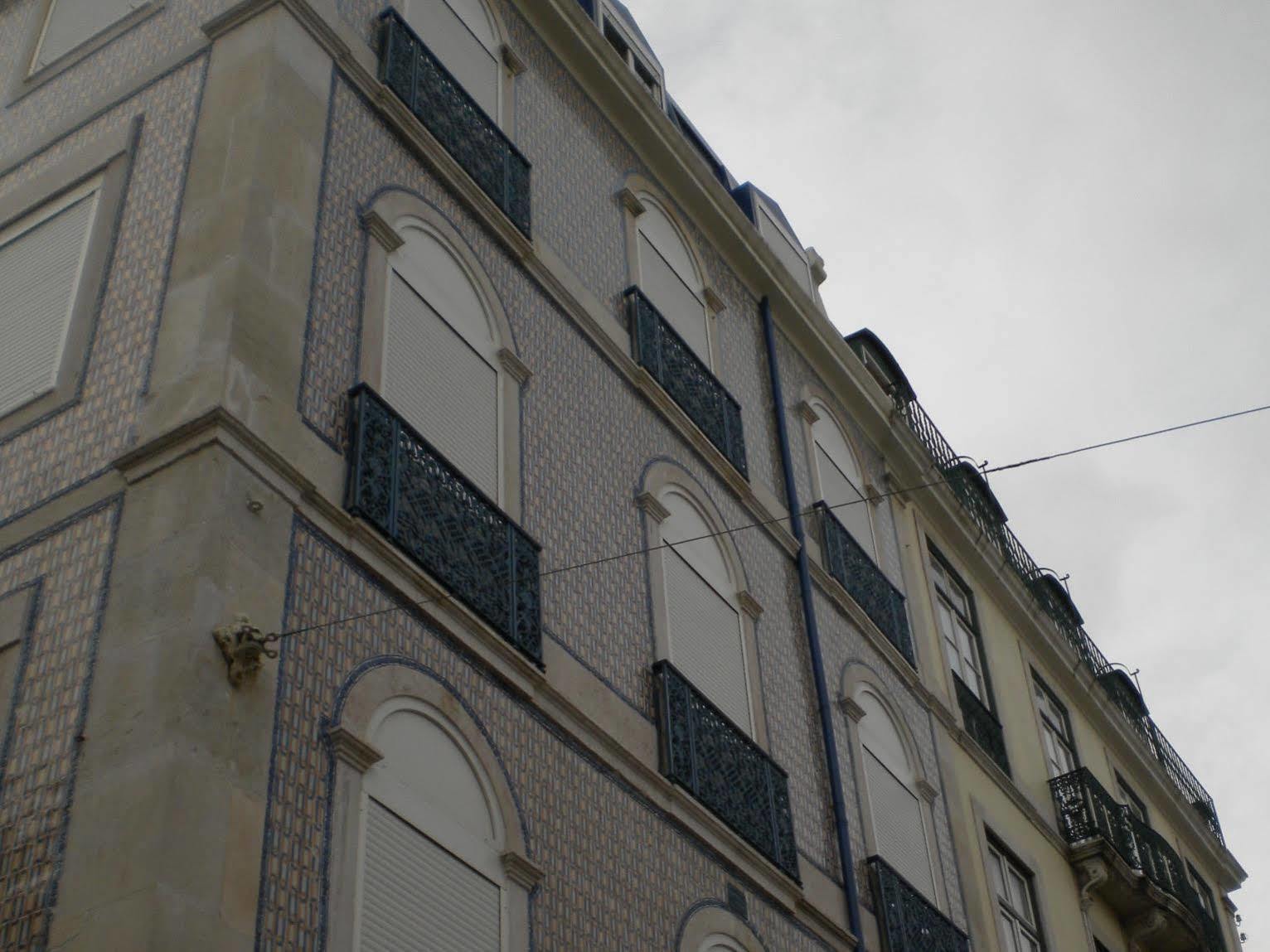 MODERN Conde Barão - SSs Apartments Lisboa Exterior foto